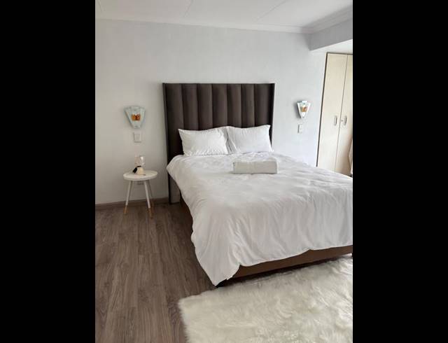 3 BEDROOM PROPERTY TO RENT IN SANDOWN